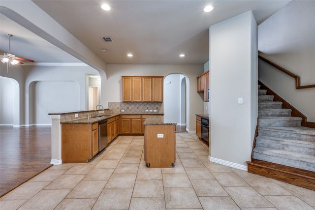 7204 Meredith Court, Mckinney, TX 75071