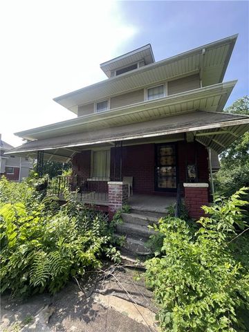 2717 E 35th Terrace, Kansas City, MO 64128