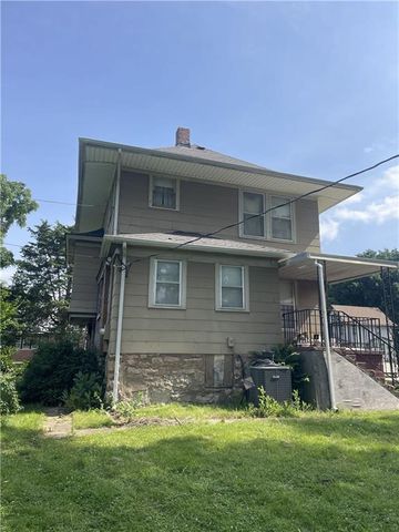 2717 E 35th Terrace, Kansas City, MO 64128