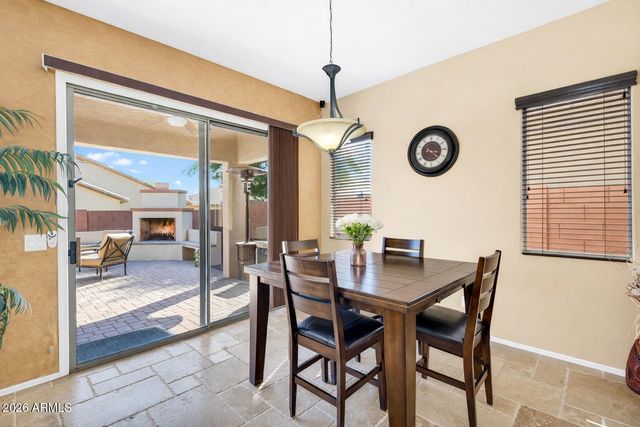 4821 E KIRKLAND Road, Phoenix, AZ 85054