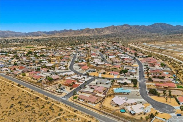 8514 Barberry Avenue, Yucca Valley, CA 92284