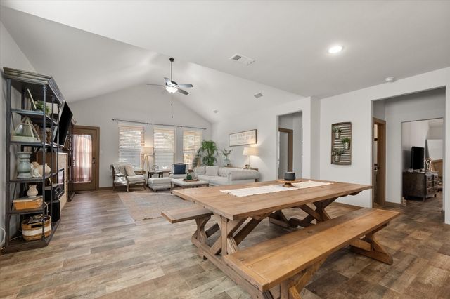 707 Phillips Court, Mansfield, TX 76063