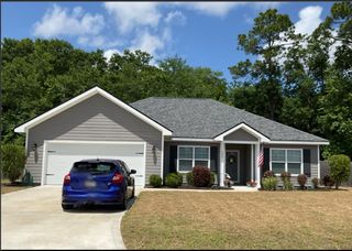 202 Liz Moody Blvd, St Marys, GA 31558