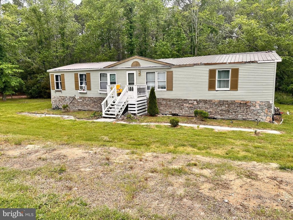 4770 DAUGHERTYTOWN RD #B, Crisfield, MD 21817