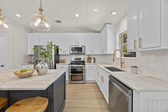 3322 Cantera WAY, Round Rock, TX 78681