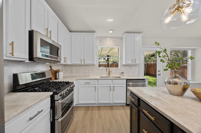 3322 Cantera WAY, Round Rock, TX 78681