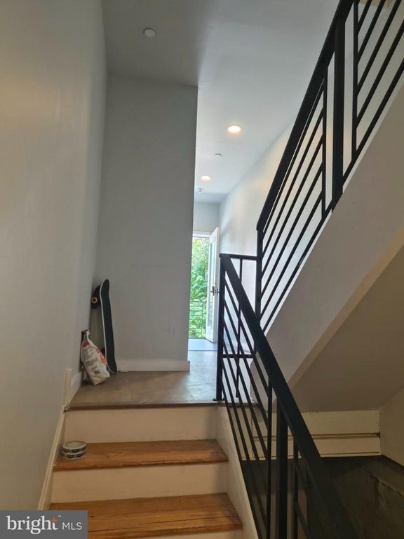 648 N 38TH ST, PHILADELPHIA, PA 19104 — photo 3