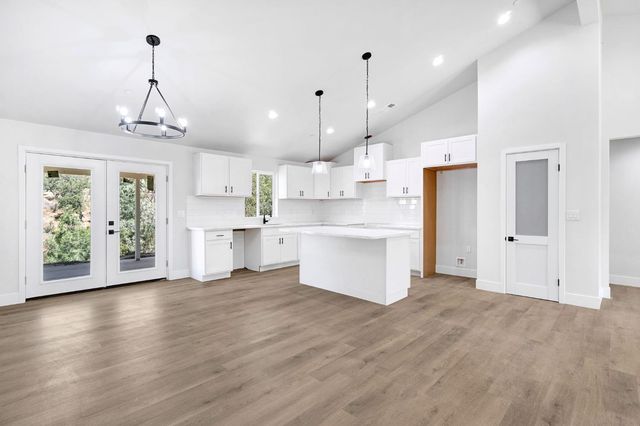 41453 Long Hollow Dr, Coarsegold, CA 93614