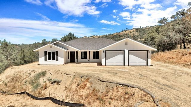 41453 Long Hollow Dr, Coarsegold, CA 93614