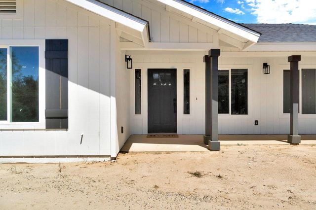41453 Long Hollow Dr, Coarsegold, CA 93614