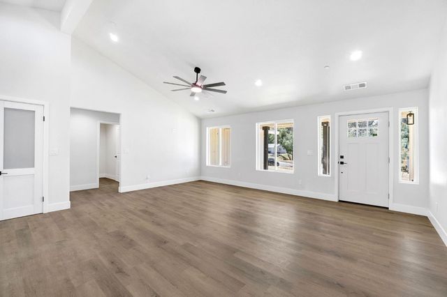 41453 Long Hollow Dr, Coarsegold, CA 93614