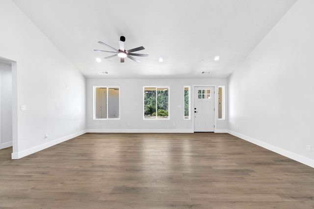 41453 Long Hollow Dr, Coarsegold, CA 93614