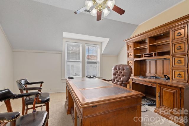 89 Walnut Street, Waynesville, NC 28786