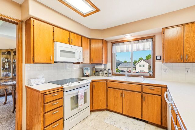 12116 N Morton Dr, Spokane, WA 99218