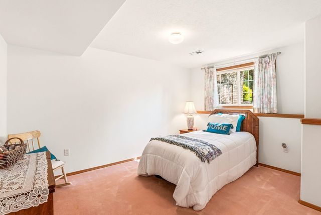 12116 N Morton Dr, Spokane, WA 99218