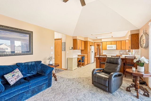 12116 N Morton Dr, Spokane, WA 99218