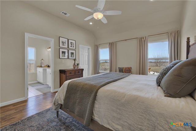 162 Friedens Church Road, Seguin, TX 78155