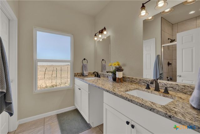 162 Friedens Church Road, Seguin, TX 78155