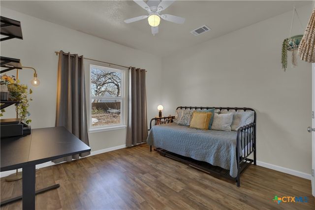 162 Friedens Church Road, Seguin, TX 78155