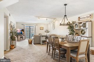 21439 VALLEY FORGE CIR #1439, King Of Prussia, PA 19406