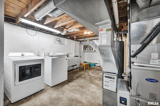 2310 W HEADING Avenue, West Peoria, IL 61604