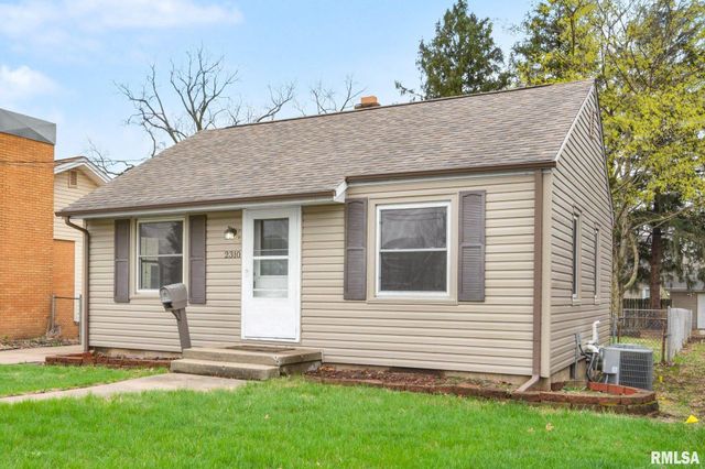 2310 W HEADING Avenue, West Peoria, IL 61604