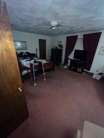 4624 Westborough DR, Chesapeake, VA 23321