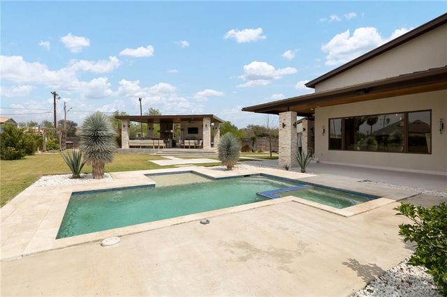 3114 Garden View Drive, Mission, TX 78574