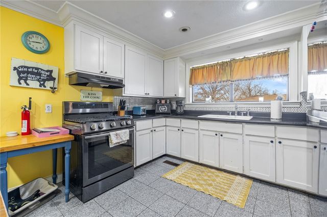 4407 S 27th Street, Fort Smith, AR 72901