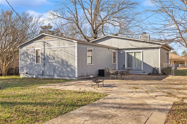 4407 S 27th Street, Fort Smith, AR 72901