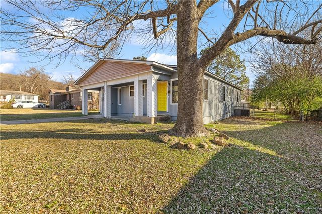 4407 S 27th Street, Fort Smith, AR 72901