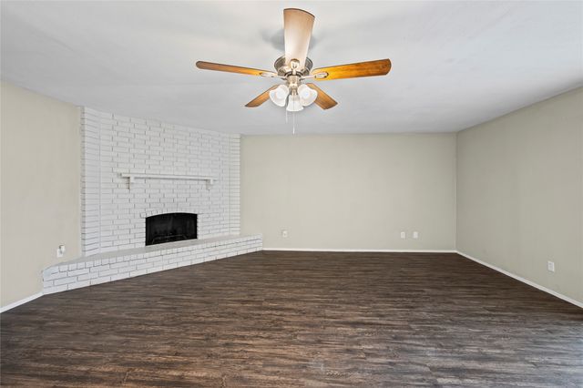 1232 Whittenburg Drive, Fort Worth, TX 76134