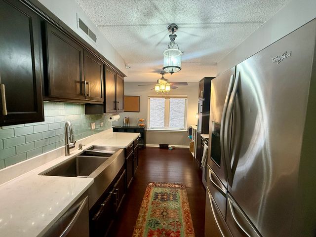 811 Chicago Avenue 308, Evanston, IL 60202