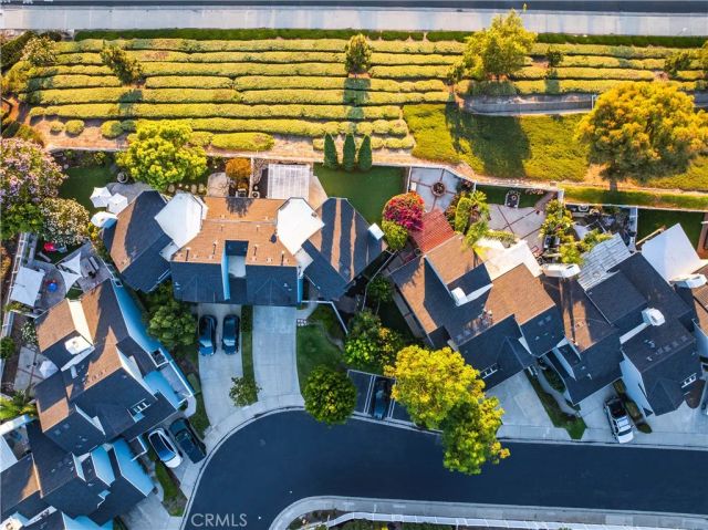 21 Willowood, Aliso Viejo, CA 92656