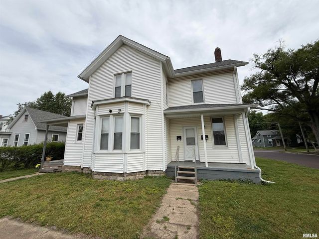 415 WILLOW Street, Pekin, IL 61554