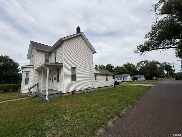 415 WILLOW Street, Pekin, IL 61554