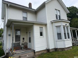 415 WILLOW Street, Pekin, IL 61554