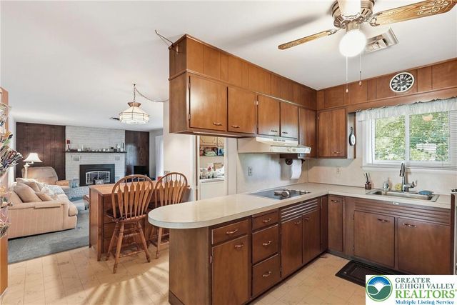1030 North 7th Street, Emmaus Boro, PA 18049