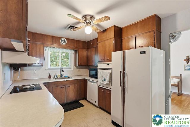 1030 North 7th Street, Emmaus Boro, PA 18049