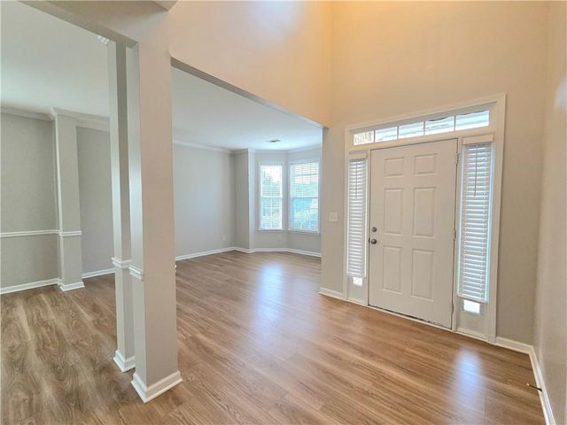 621 Roxtree Court, Buford, GA 30518