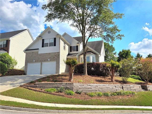 621 Roxtree Court, Buford, GA 30518