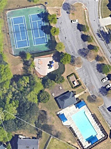 621 Roxtree Court, Buford, GA 30518