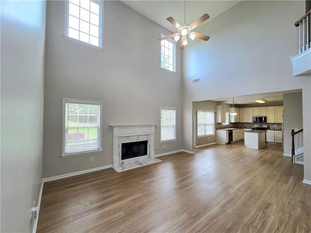 621 Roxtree Court, Buford, GA 30518