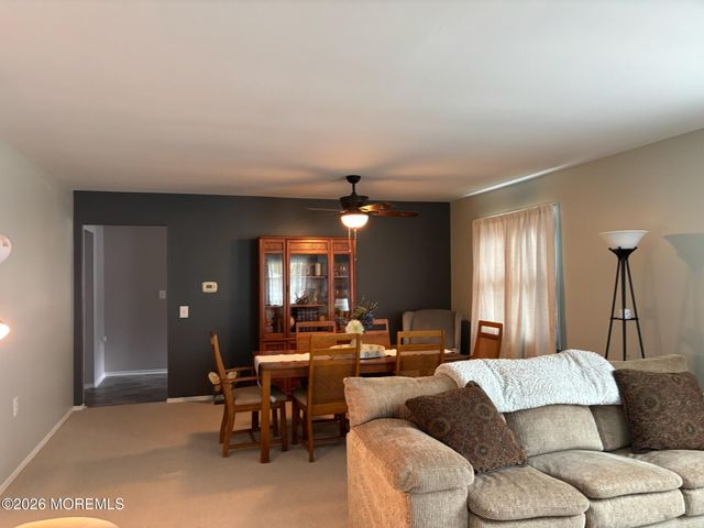 2 Elkton Court, Toms River, NJ 08753