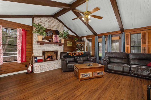 230 CR 1081, Carthage, TX 75633