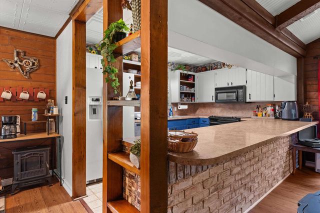 230 CR 1081, Carthage, TX 75633