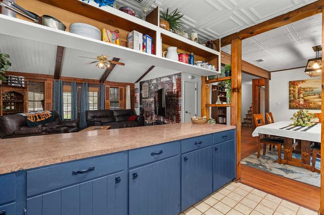 230 CR 1081, Carthage, TX 75633