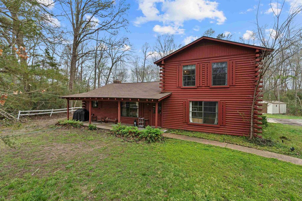 230 CR 1081, Carthage, TX 75633