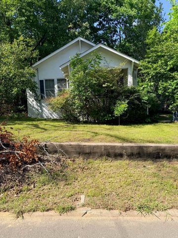 290 Woodlawn Avenue, Hot Springs, AR 71913