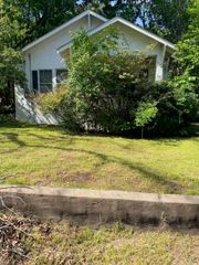 290 Woodlawn Avenue, Hot Springs, AR 71913